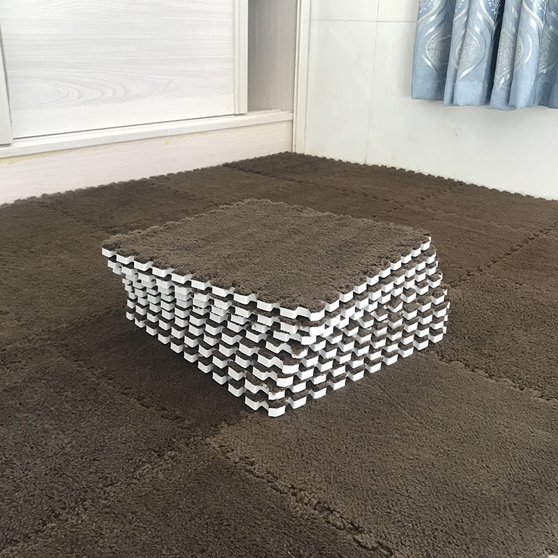 Fade Resistant Carpet Tile Solid Color Interlocking Carpet Floor Tile Brown Clearhalo 'Carpet Tiles & Carpet Squares' 'carpet_tiles_carpet_squares' 'Flooring 'Home Improvement' 'home_improvement' 'home_improvement_carpet_tiles_carpet_squares' Walls and Ceiling' 6744436