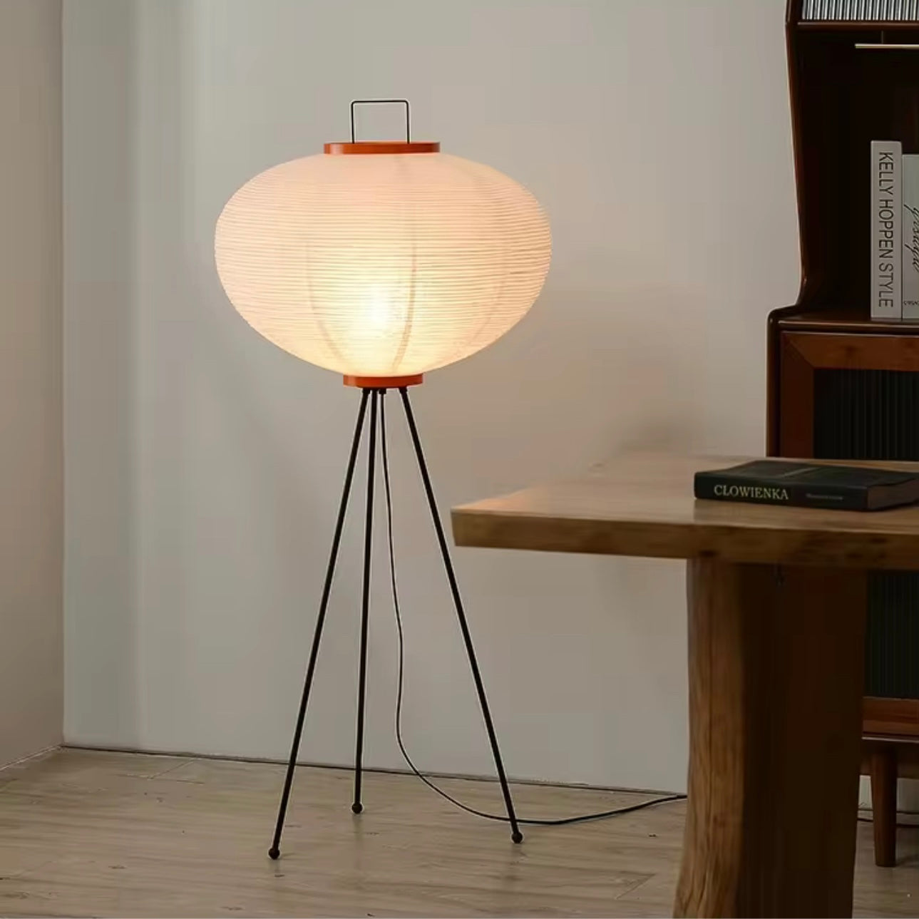 Taavita Floor Lamp - Japanese Akari Style for an Elegant and Modern Home