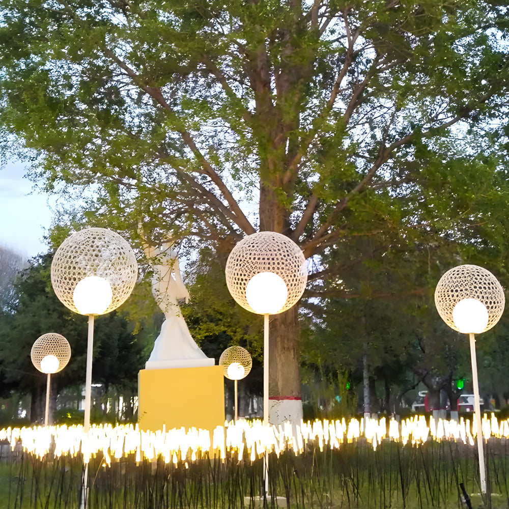 1-Light Outdoor Solar Taavita Sphere Garden Stakes Lights
