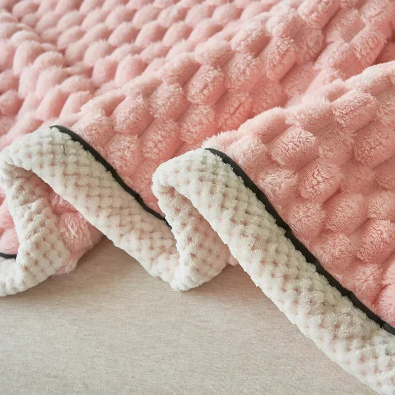 Flannel Blanket | Soft Velvet Feel | Cozy Warmth for Winter | Polyester