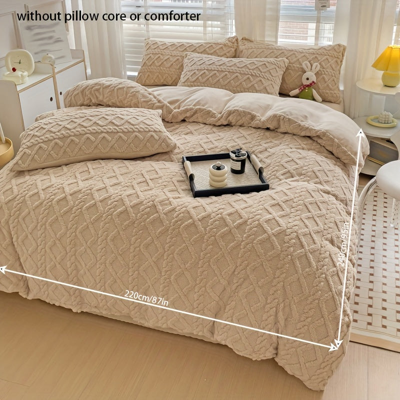Plush Bedding Set | Zip Closure | All-Season Comfort | Polyester