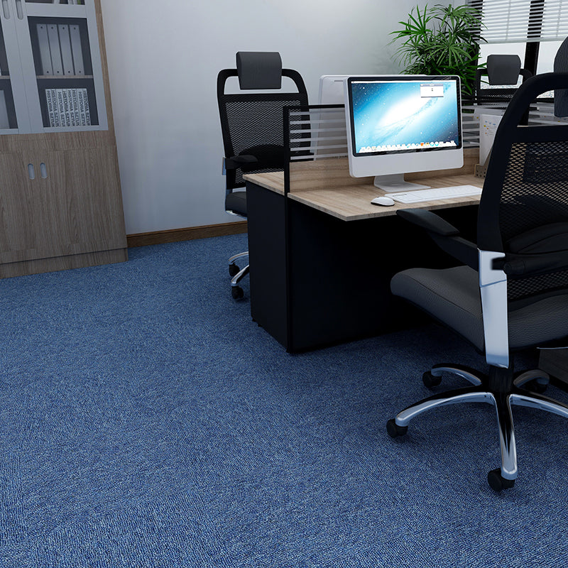 Indoor Carpet Tile Non-Skid Glue Down Install Carpet Tiles with Waterproof Clearhalo 'Carpet Tiles & Carpet Squares' 'carpet_tiles_carpet_squares' 'Flooring 'Home Improvement' 'home_improvement' 'home_improvement_carpet_tiles_carpet_squares' Walls and Ceiling' 7044112