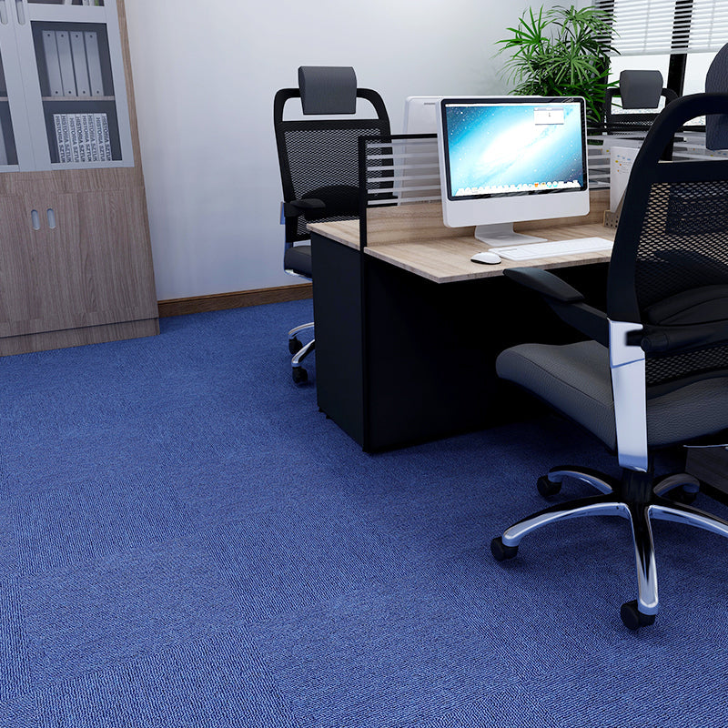 Indoor Carpet Tile Non-Skid Glue Down Install Carpet Tiles with Waterproof Brown-Black Asphalt Clearhalo 'Carpet Tiles & Carpet Squares' 'carpet_tiles_carpet_squares' 'Flooring 'Home Improvement' 'home_improvement' 'home_improvement_carpet_tiles_carpet_squares' Walls and Ceiling' 7044134