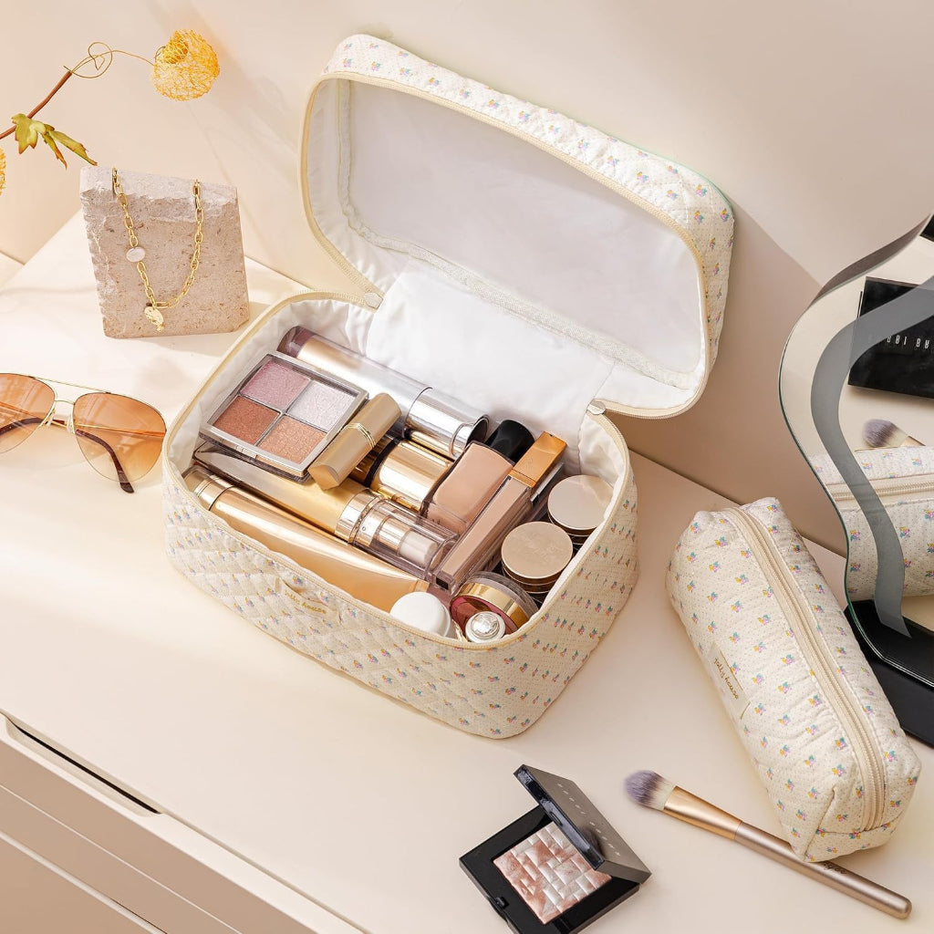 Chic Floral Travel Makeup Organizer Set for Everyday Essentials