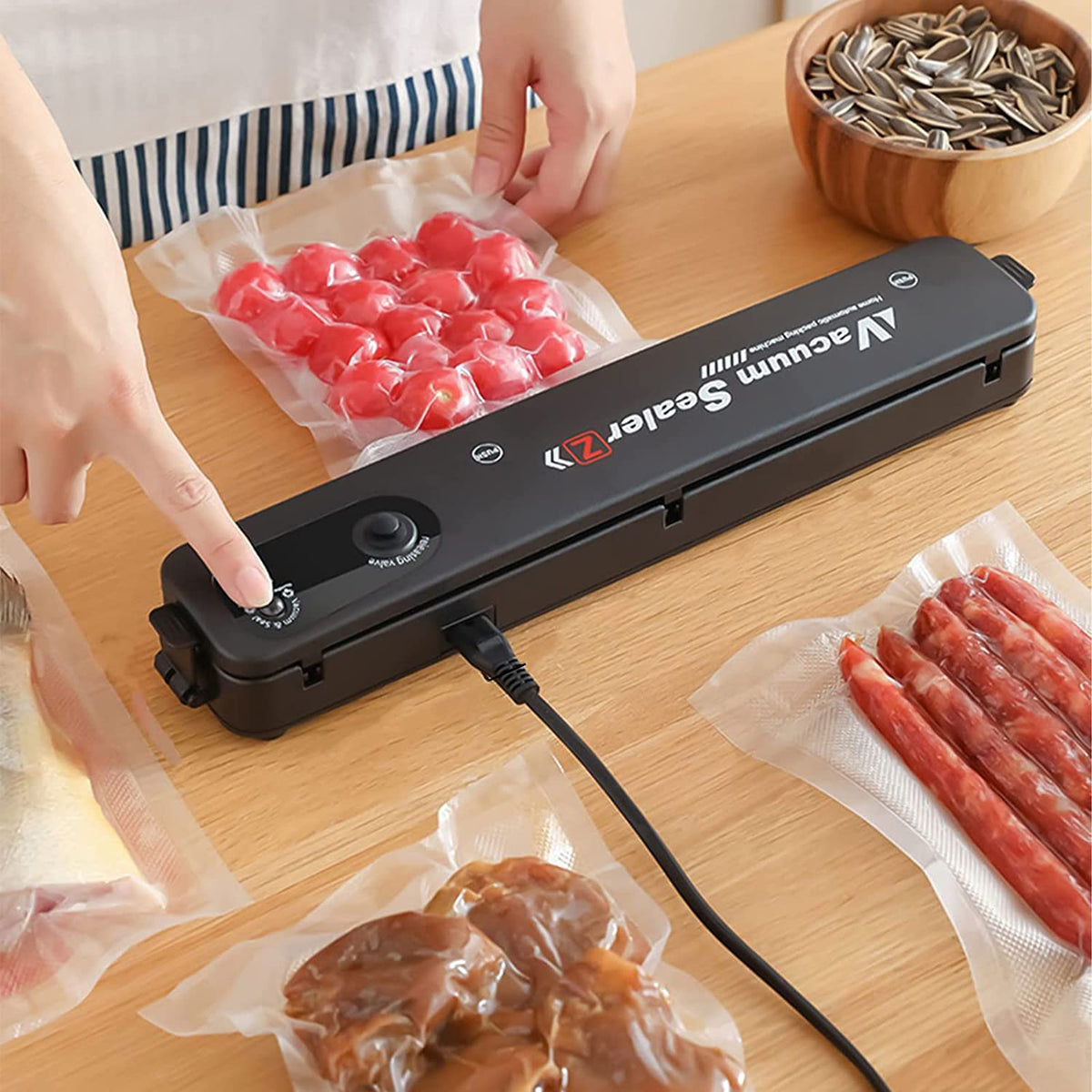 Compact Kitchen Vacuum Sealer for Fresh Food Preservation