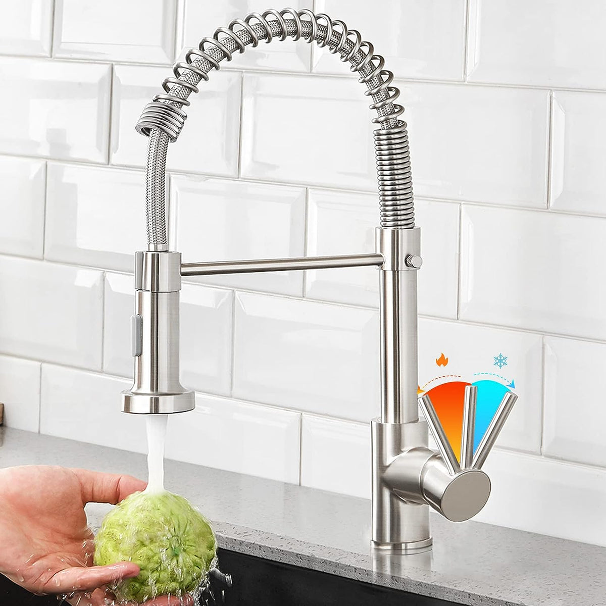Pull-Down Sprayer Kitchen Faucet with Single Hole Design