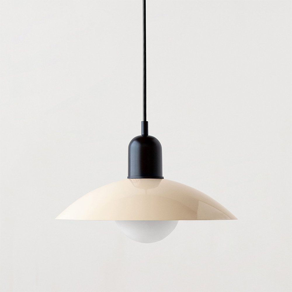 ChromaSphere Pendant Light with Modern Elegance