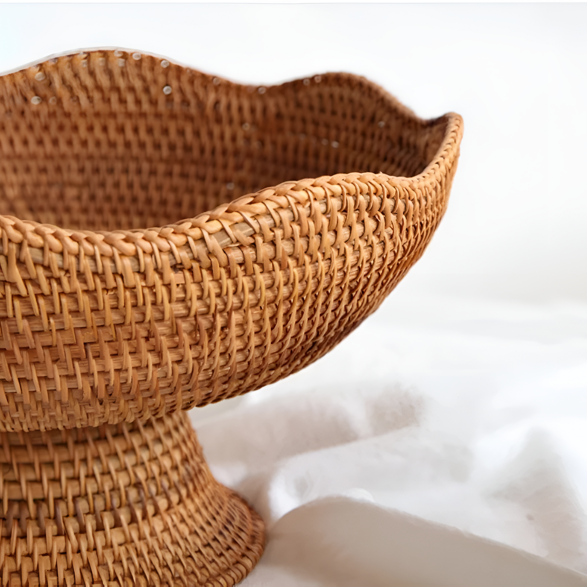 NatureNest – Artisan Rattan Fruit Display Basket for Your Home