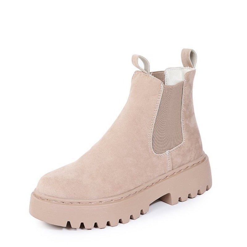 Women’s Ankle Boots | Fluffy Soft Lining & Supportive Sole | Chelsea Style with Lug Sole | Durable Everyday Wear