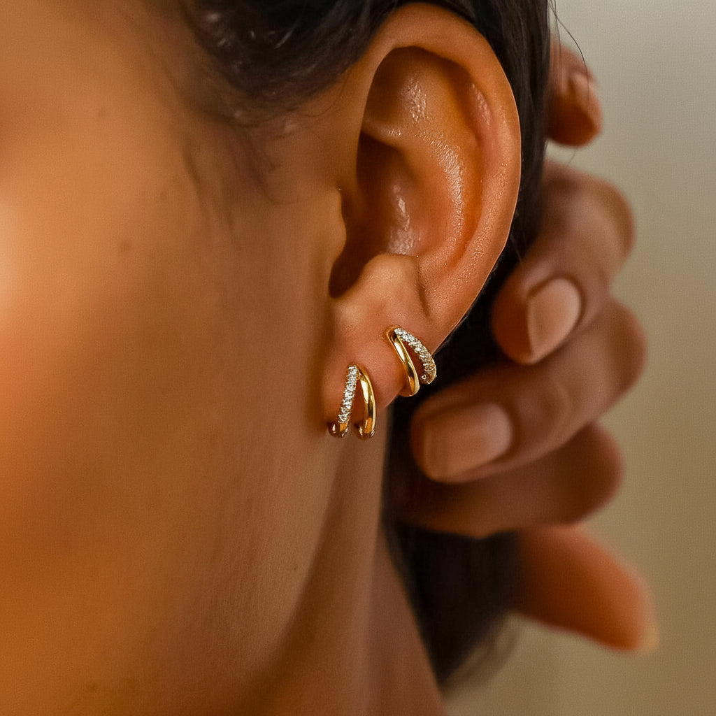 Chic Gold Huggie Hoop Earrings for Special Occasions