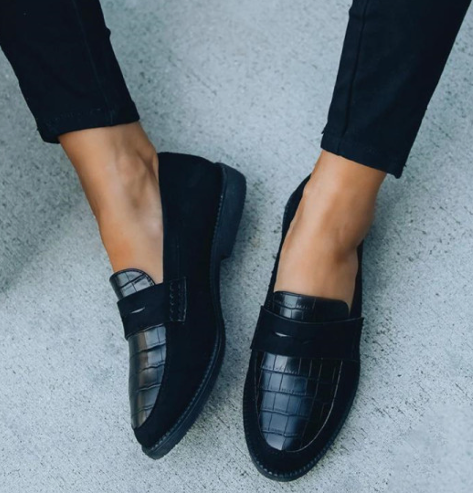 Women’s Leather Slip-On Loafers | Penny Strap Design | High-Quality Leather | Comfortable Everyday Wear