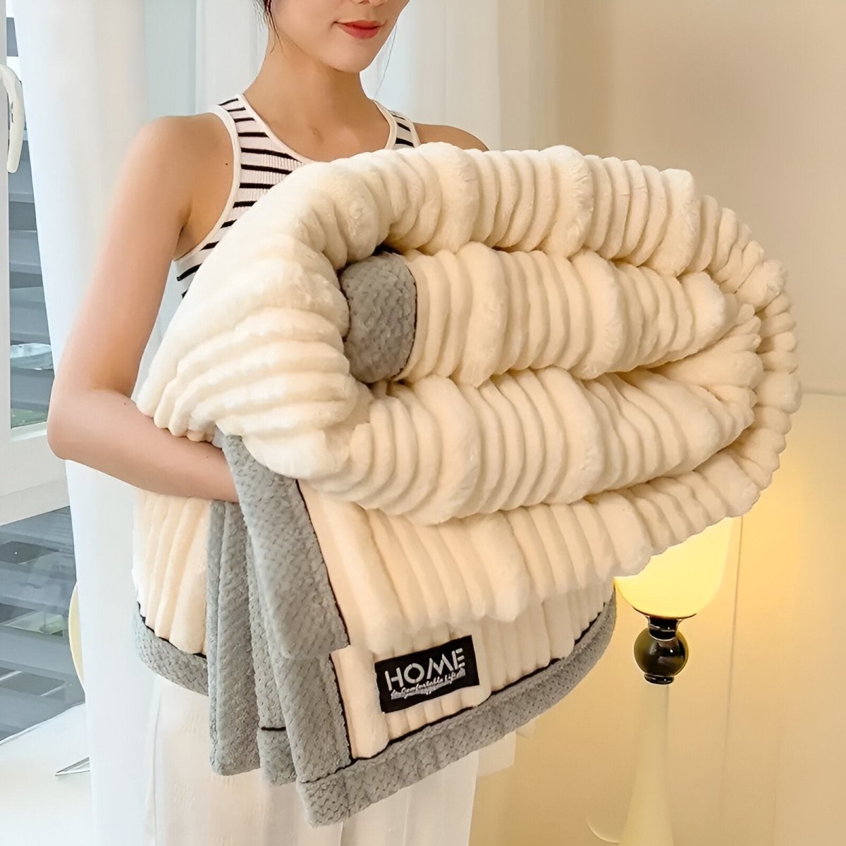 Fleece Blanket | Lightweight | Cozy Comfort All Seasons | Polyester
