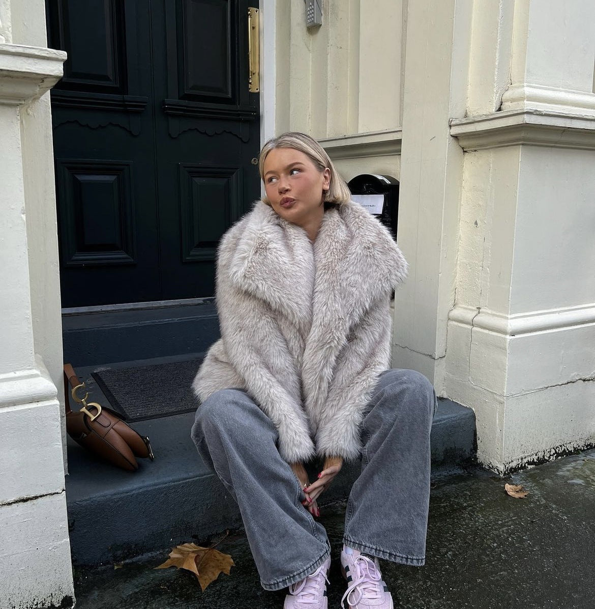 Women’s Faux Fur Jacket | Classic Silhouette & Soft Faux Fur | Versatile Warmth for Casual and Festive Wear