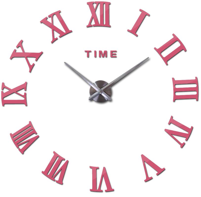 Taavita | Modern Roman Numerals Wall Clock