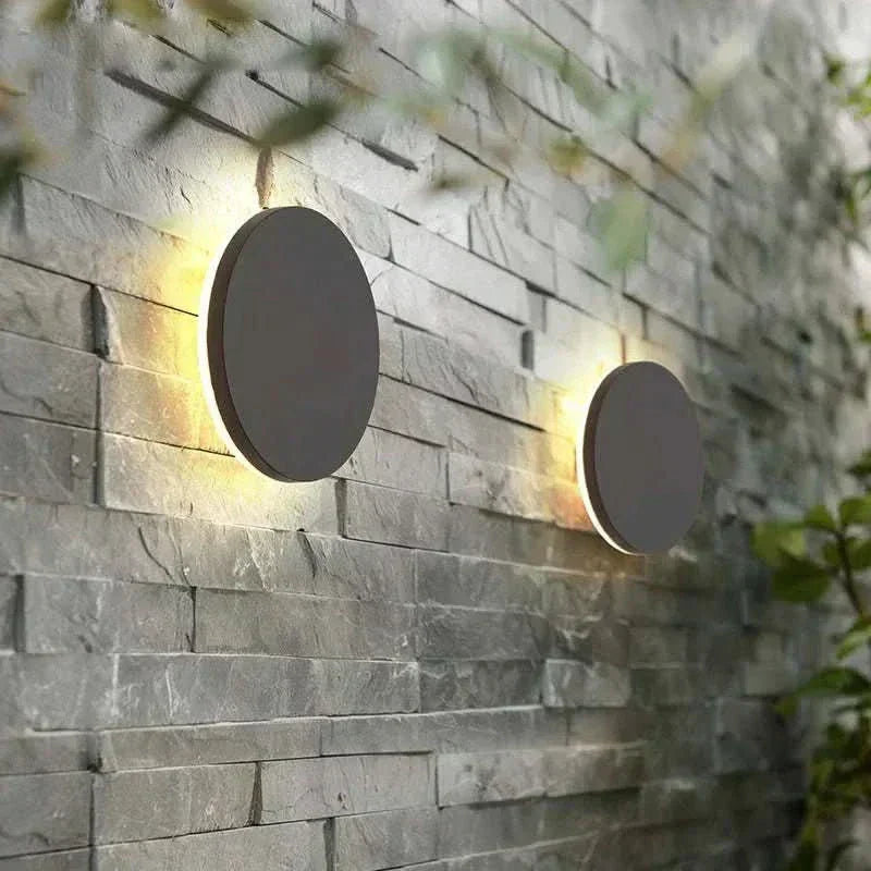 LumaSphere Outdoor LED Wall Fixture - Round or Square Design