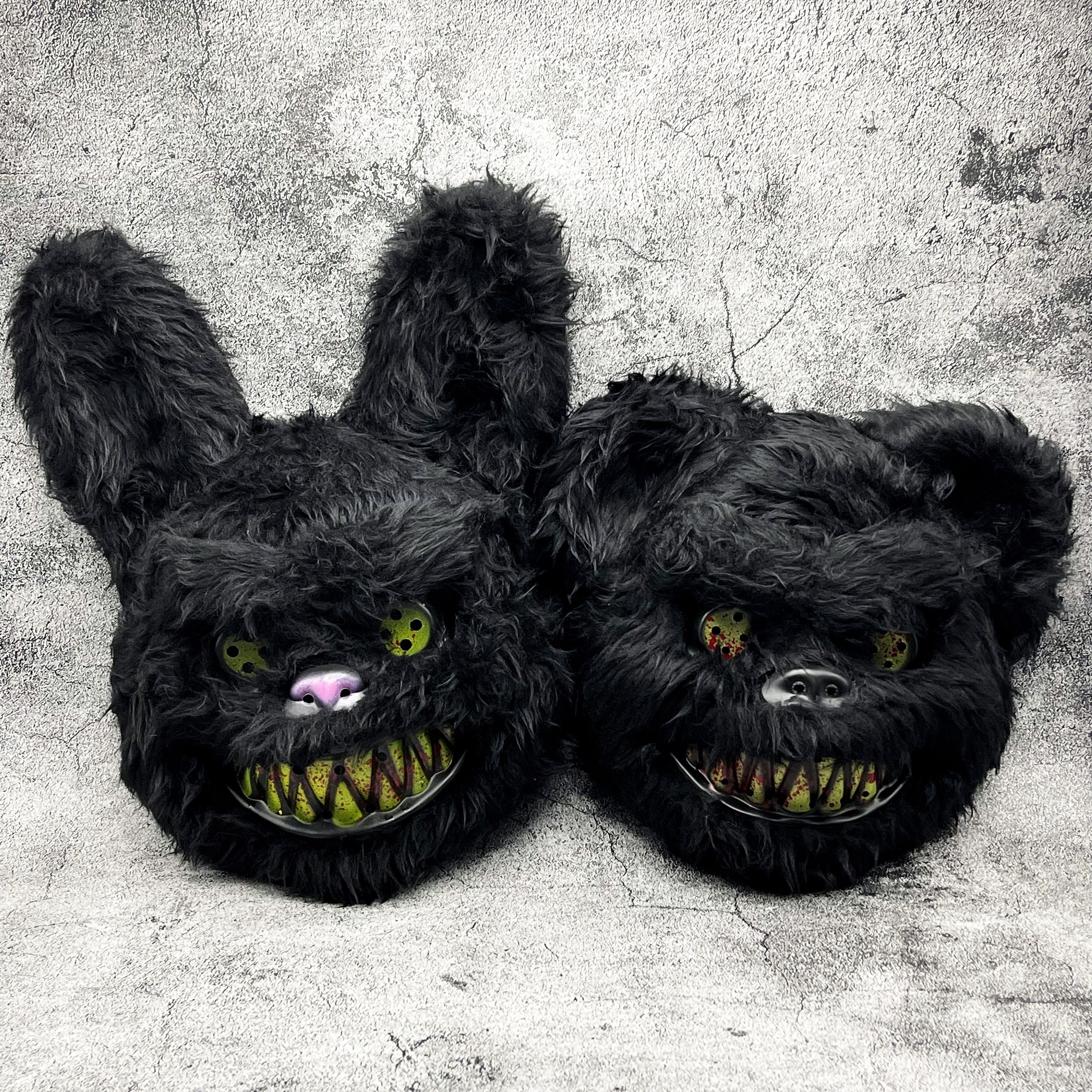 Blood-Splattered Animal Halloween Mask Lightweight Costume Accessory