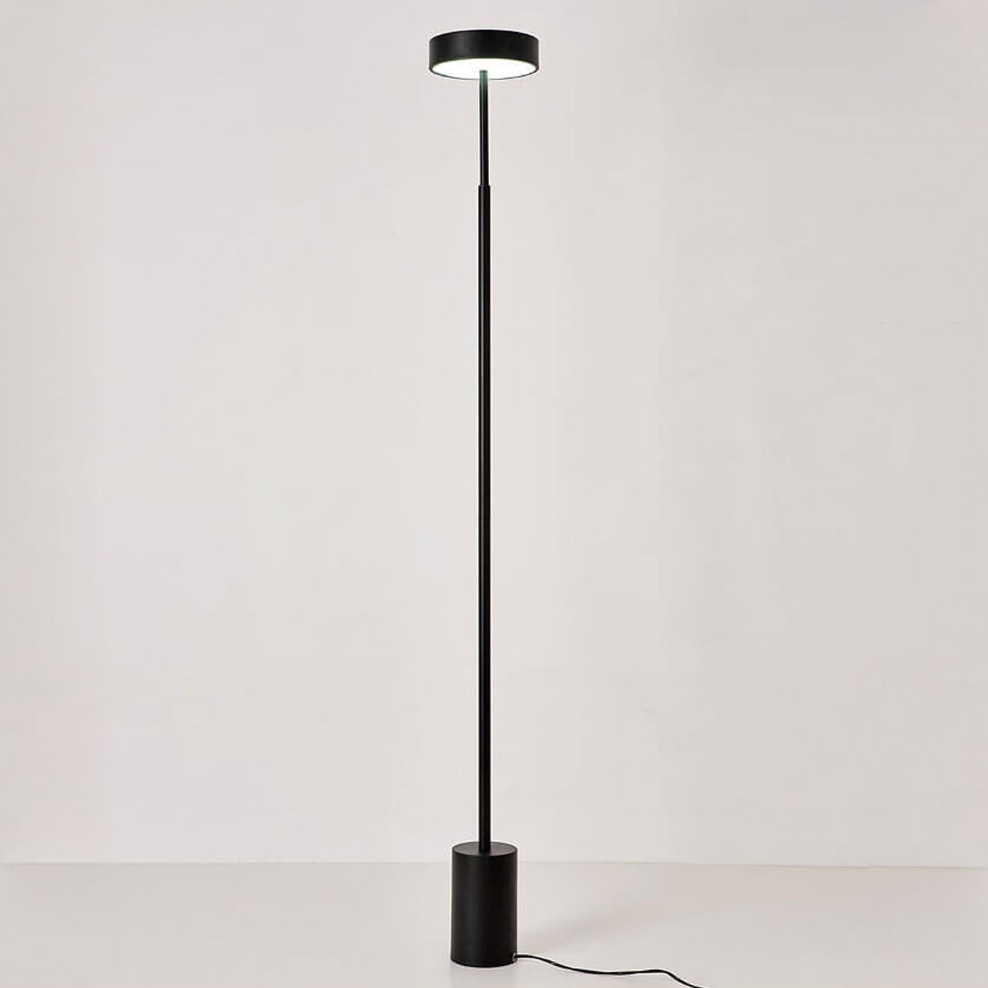 Taavita Minimalist LED Floor Lamp