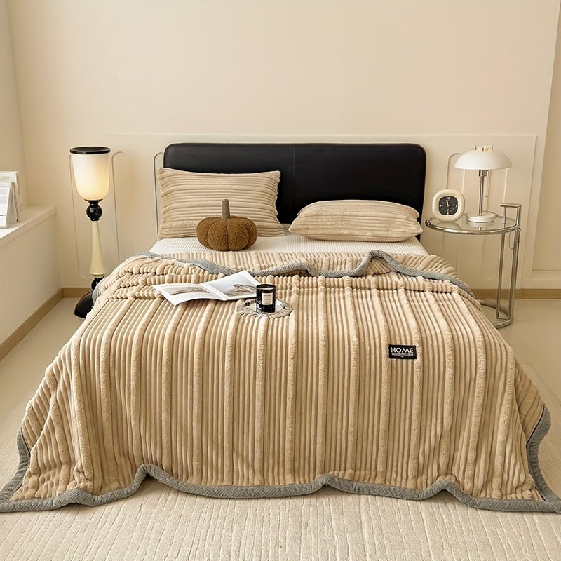 Fleece Blanket | Lightweight | Cozy Warmth All Seasons | Polyester