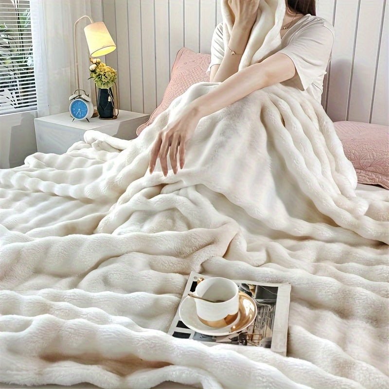 Coral Fleece Blanket | Lightweight | Year-Round Warmth | Polyester