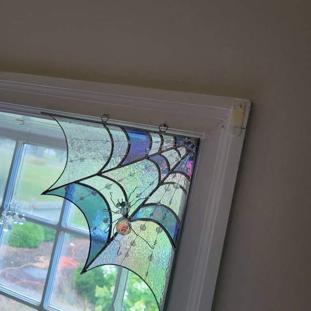 Halloween Acrylic Spiderweb Door Topper with Iridescent Glow Decor