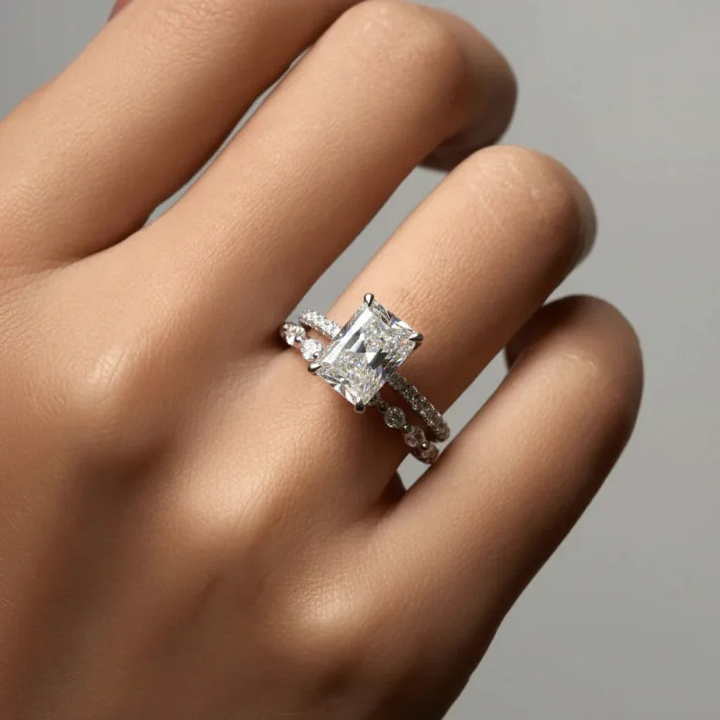 Sleek Geometric Stacking Ring with Sparkling Accents