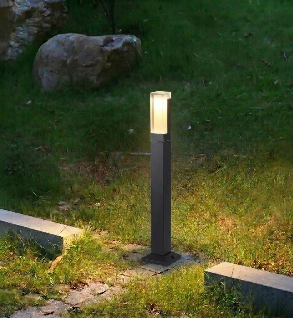Sleek Waterproof LED Garden Path Light in Black Aluminum