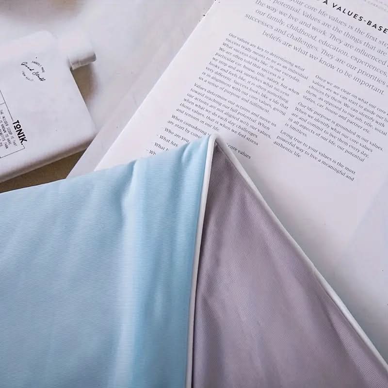 Temperature-Controlled Cooling Blanket for Beds – Breathable for Hot Sleepers