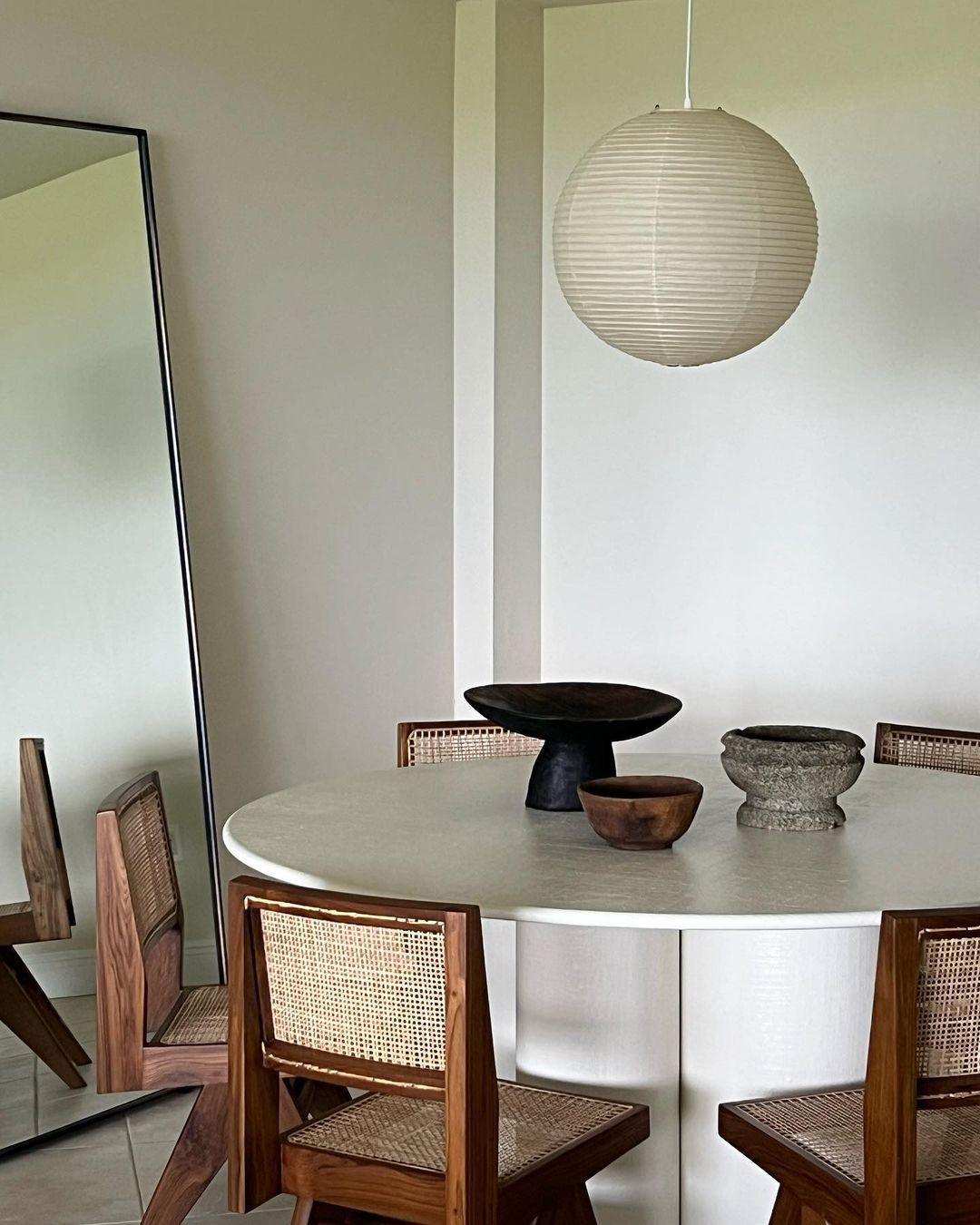Zenith Glow Hanging Light for Modern Spaces
