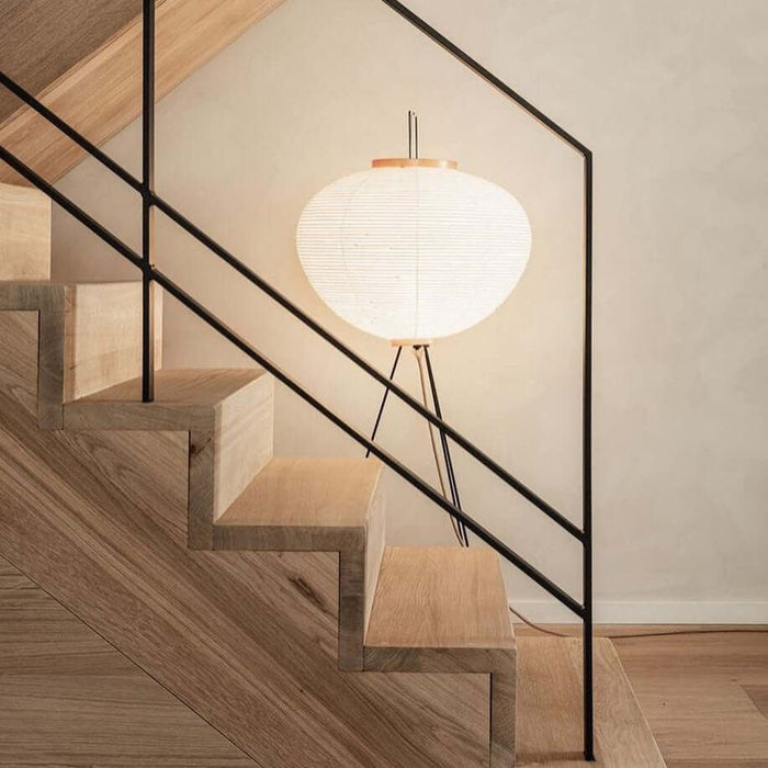 Taavita Floor Lamp - Elegant Minimalist Lighting for a Calming Atmosphere