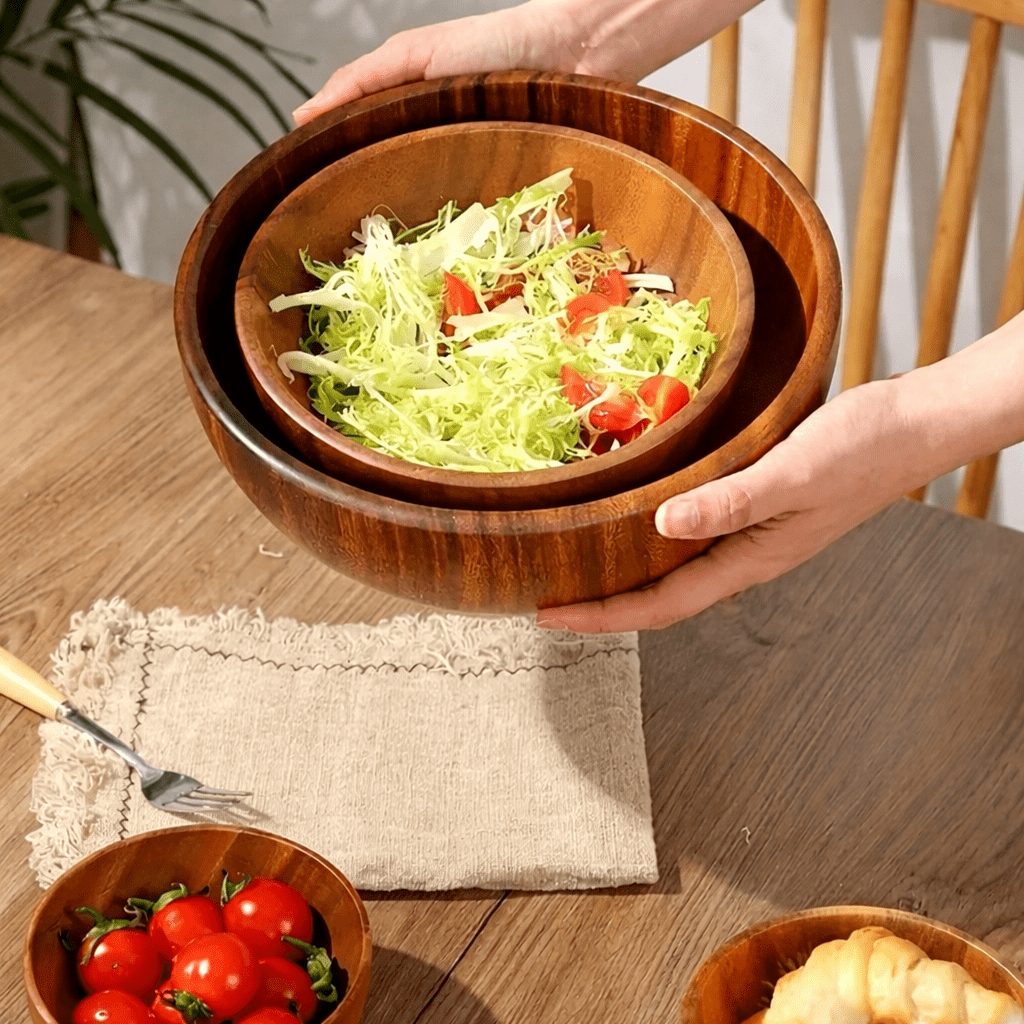 Eco-Friendly Acacia Wood Bowl for Family Dining