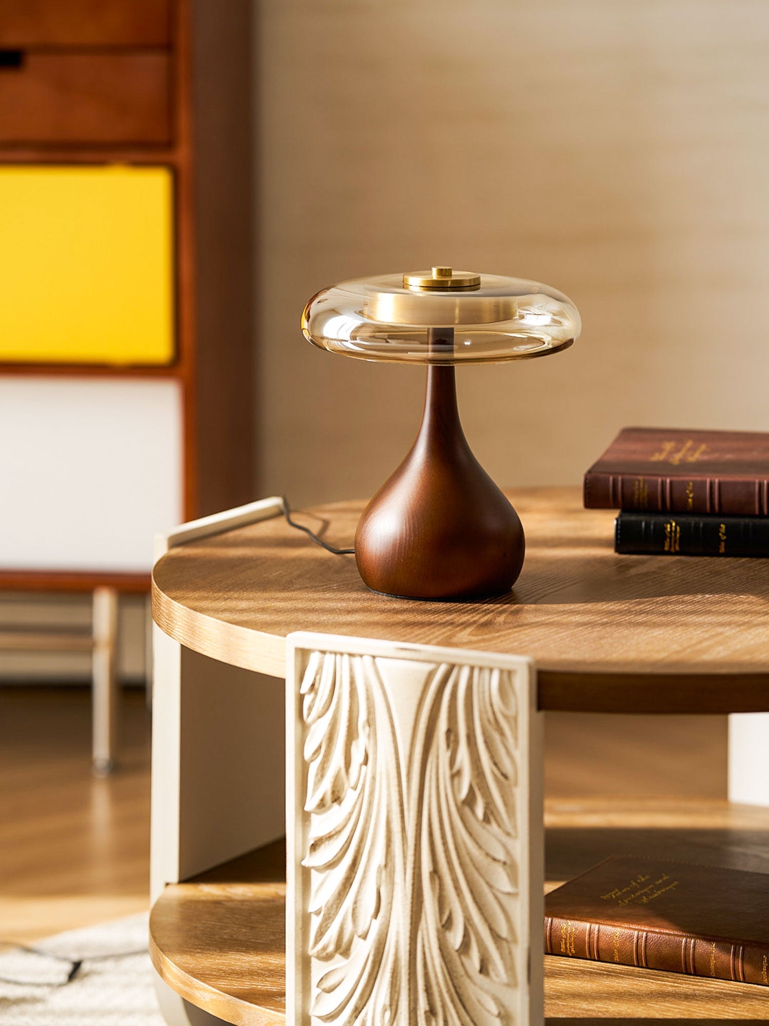 Modern Glass Table Lamp for Living Room Decoration – Elegant Design