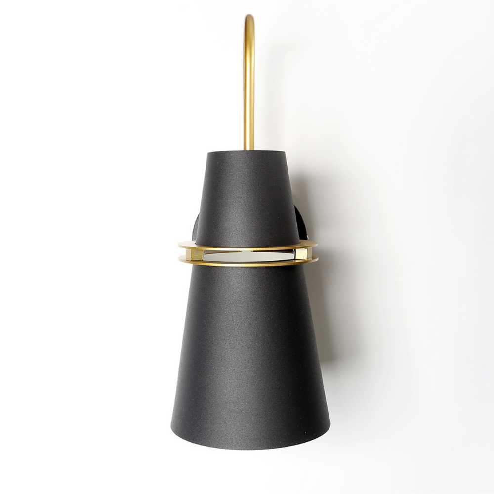 Taavita | Sophisticated & Warm Nordic Wall Lamp