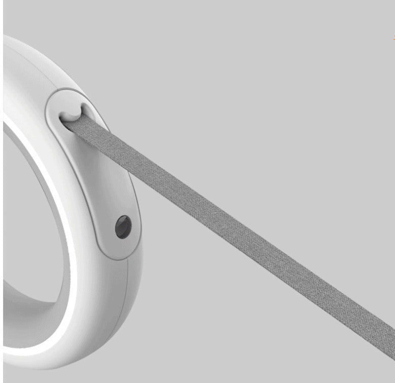Retractable Dog Leash with Ergonomic Handle for Safe Walking