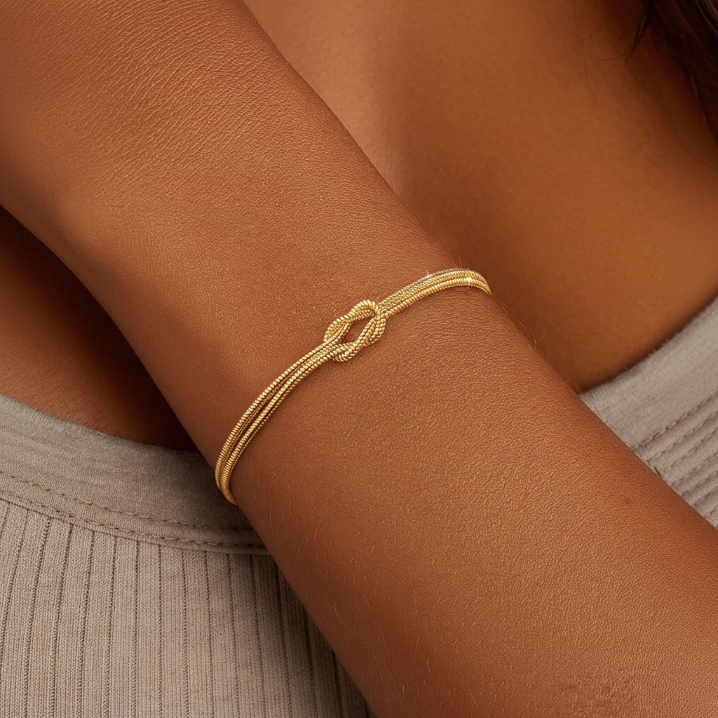 Elegant Adjustable Chain Bracelet for Effortless Style