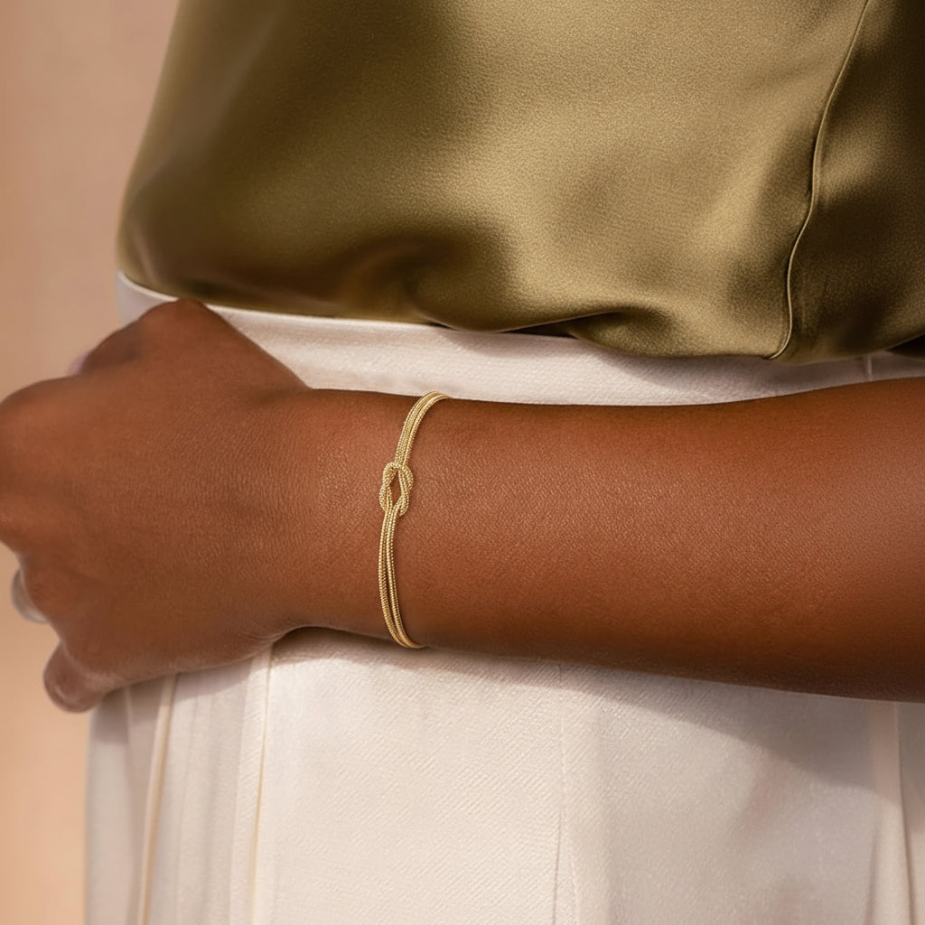 Elegant Adjustable Chain Bracelet for Effortless Style