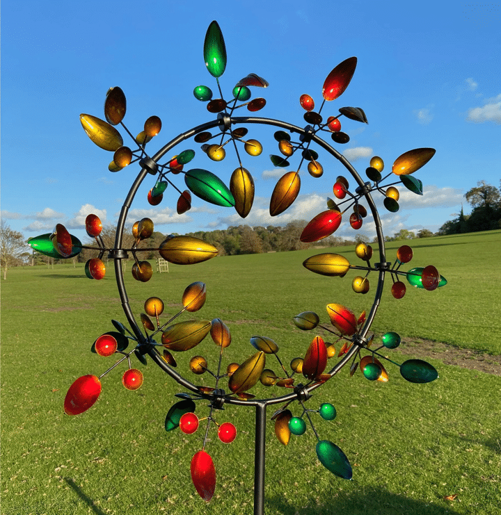 Charming Garden Kinetic Spinner: Decorative Windmill