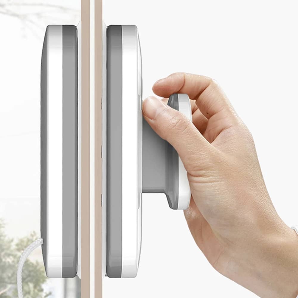 Smart Dual-Sided Magnetic Glass Cleaner for Effortless Shine
