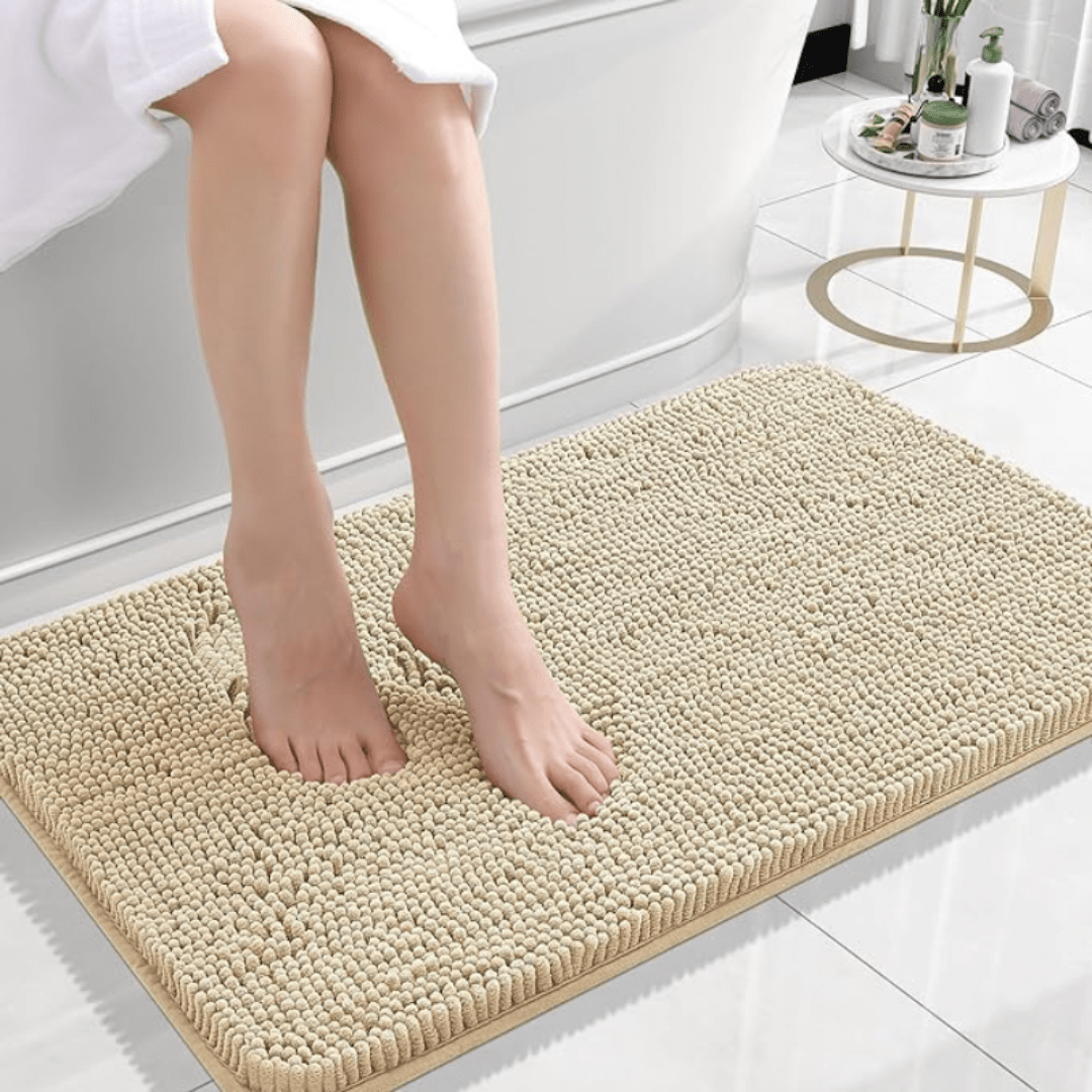 PlushGuard Non-Slip Chenille Bath Mat for Everyday Comfort