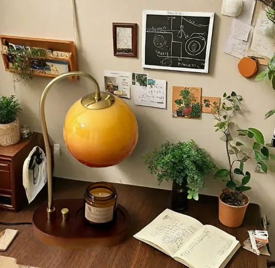 Scented Wax Melter Lamp with Adjustable Brightness