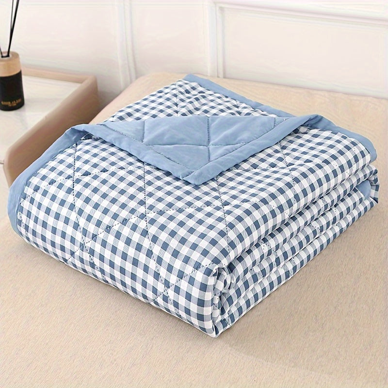 Lightweight Cooling Blanket in Chic Plaid | Breathable for Warm Nights