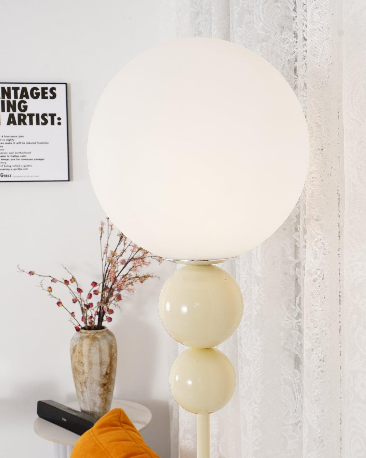 Sophisticated Stand Lamp – Sleek Metal & Glass Design
