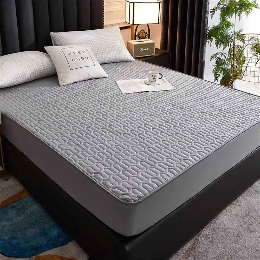 Waterproof Mattress Protector with Latex Layer - Soft Cotton Comfort