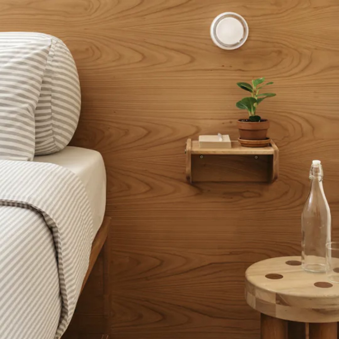 Energy-Efficient Wall Sconce with Dimpled Glass - Modern LED Lighting