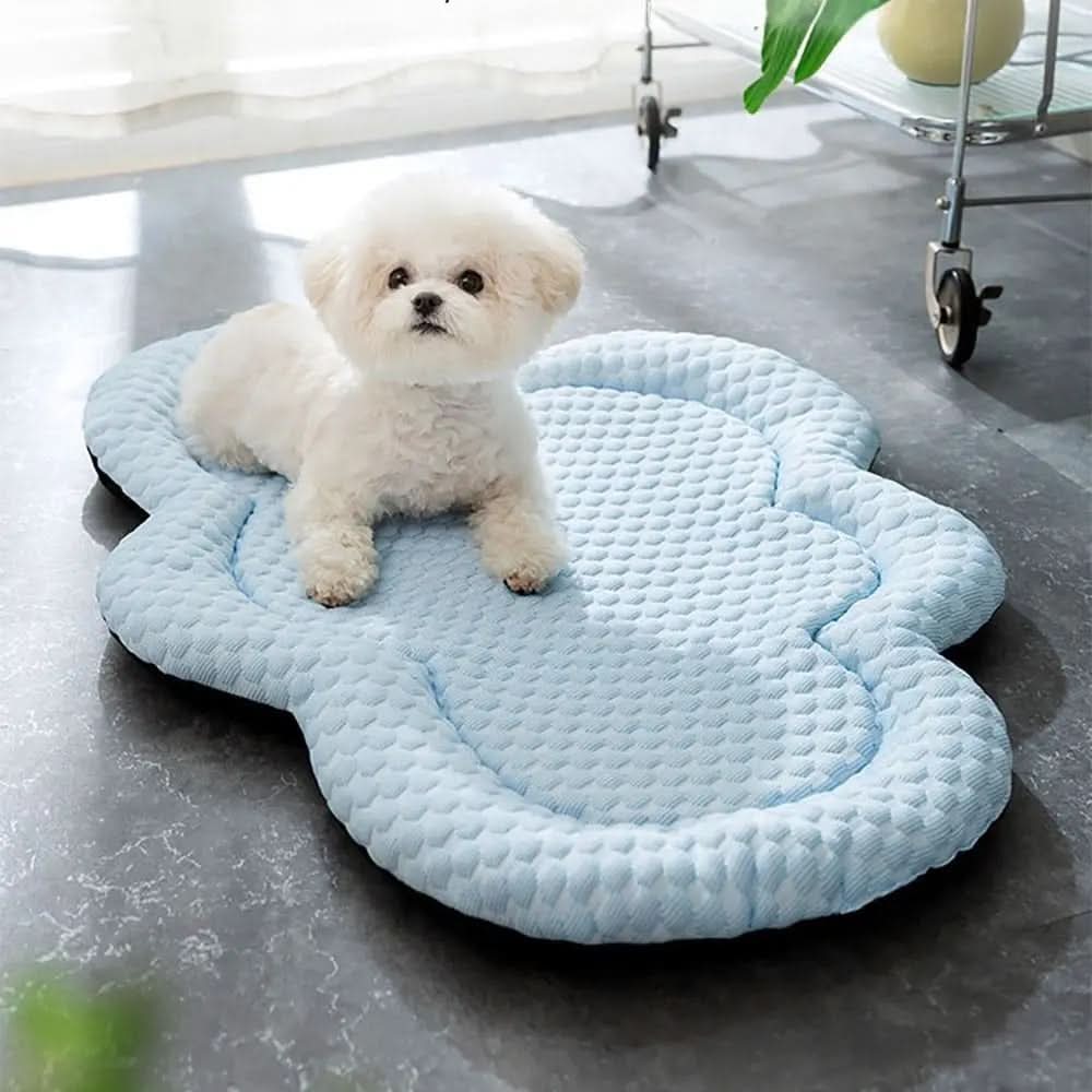 Cooling Pet Mat - Breathable Summer Comfort with Cloud Design