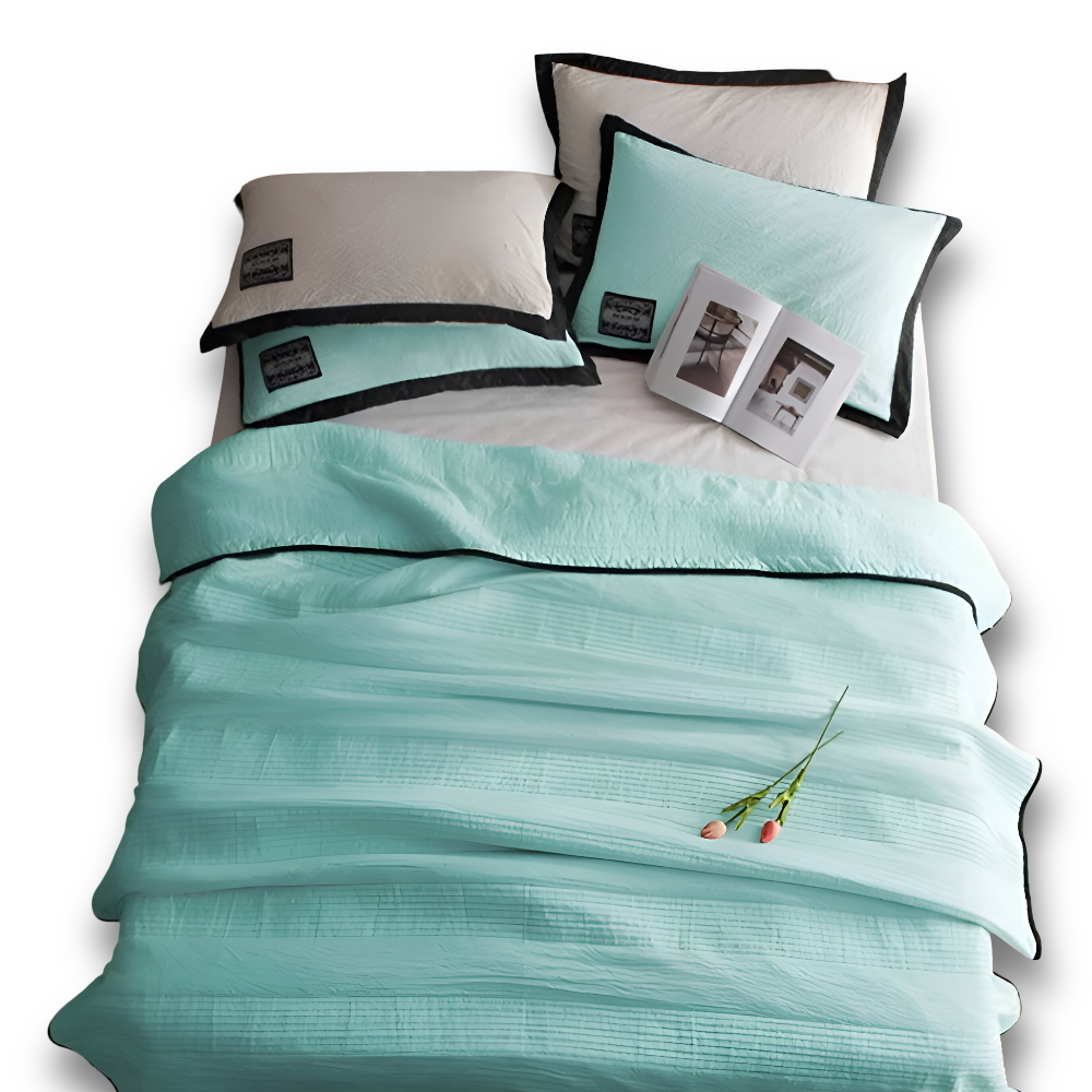 Breathable Summer Blanket with Cool Touch and Heat Dissipation Technology