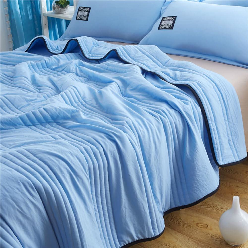 Moisture-Wicking Cooling Blanket Set for Comfortable Sleep in Warm Weather