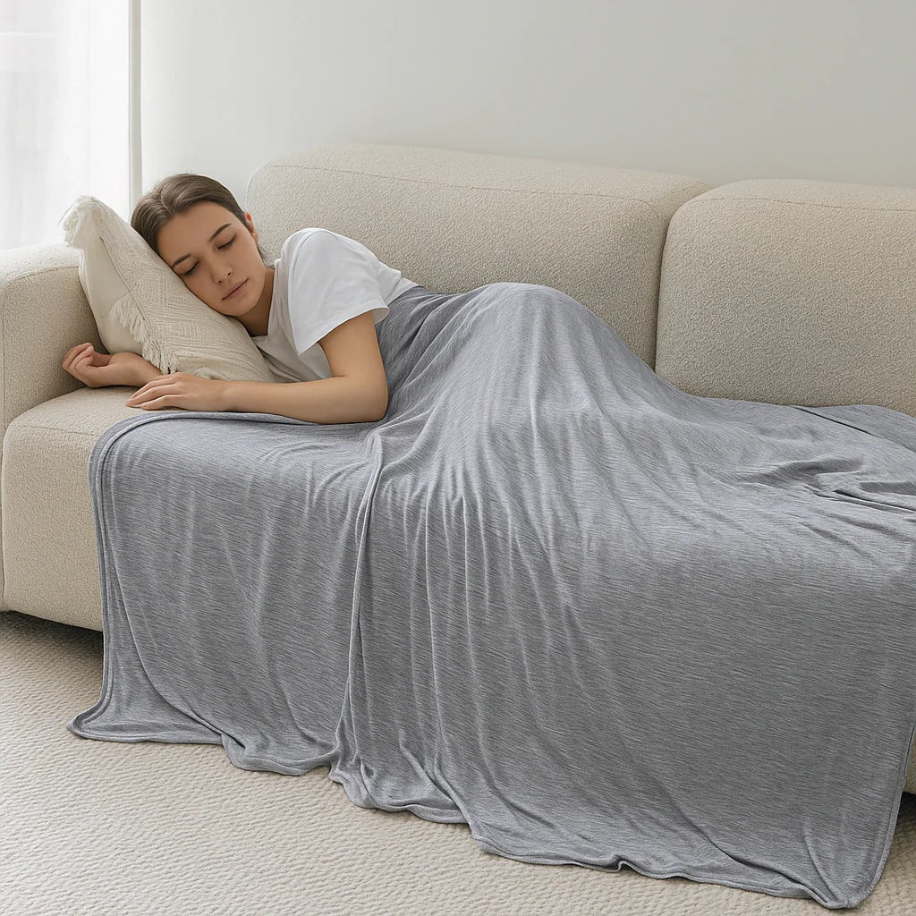 Lightweight Cooling Blanket | Breathable Material for Warm Sleepers