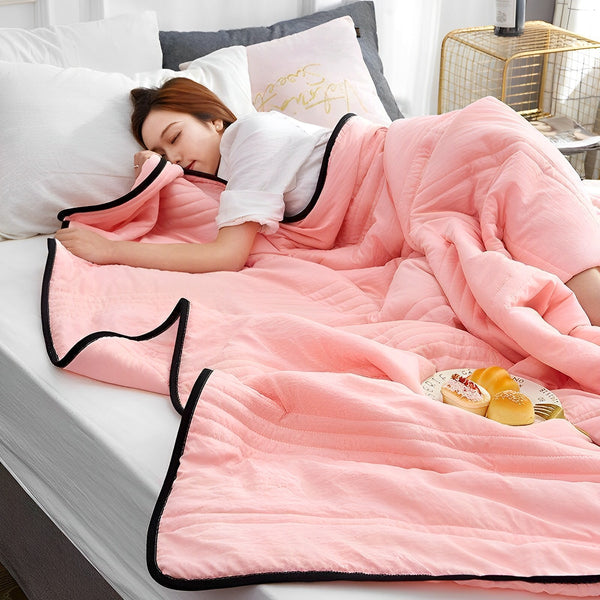 Cool Sleep Blanket for Bed – Advanced Moisture-Wicking Design