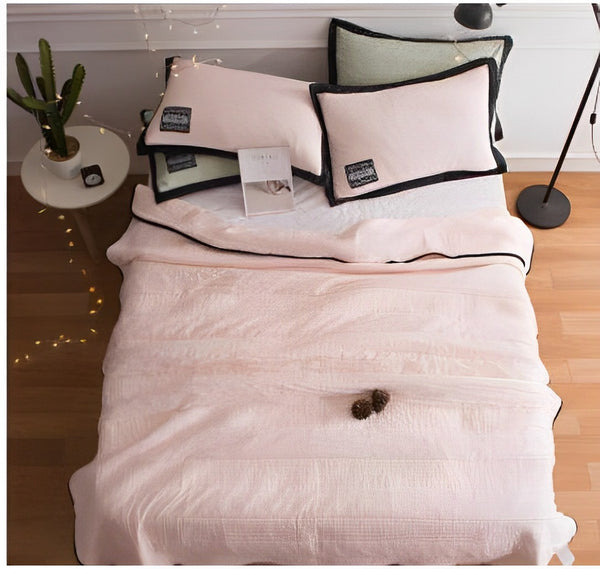 Cool Sleep Blanket for Bed – Advanced Moisture-Wicking Design