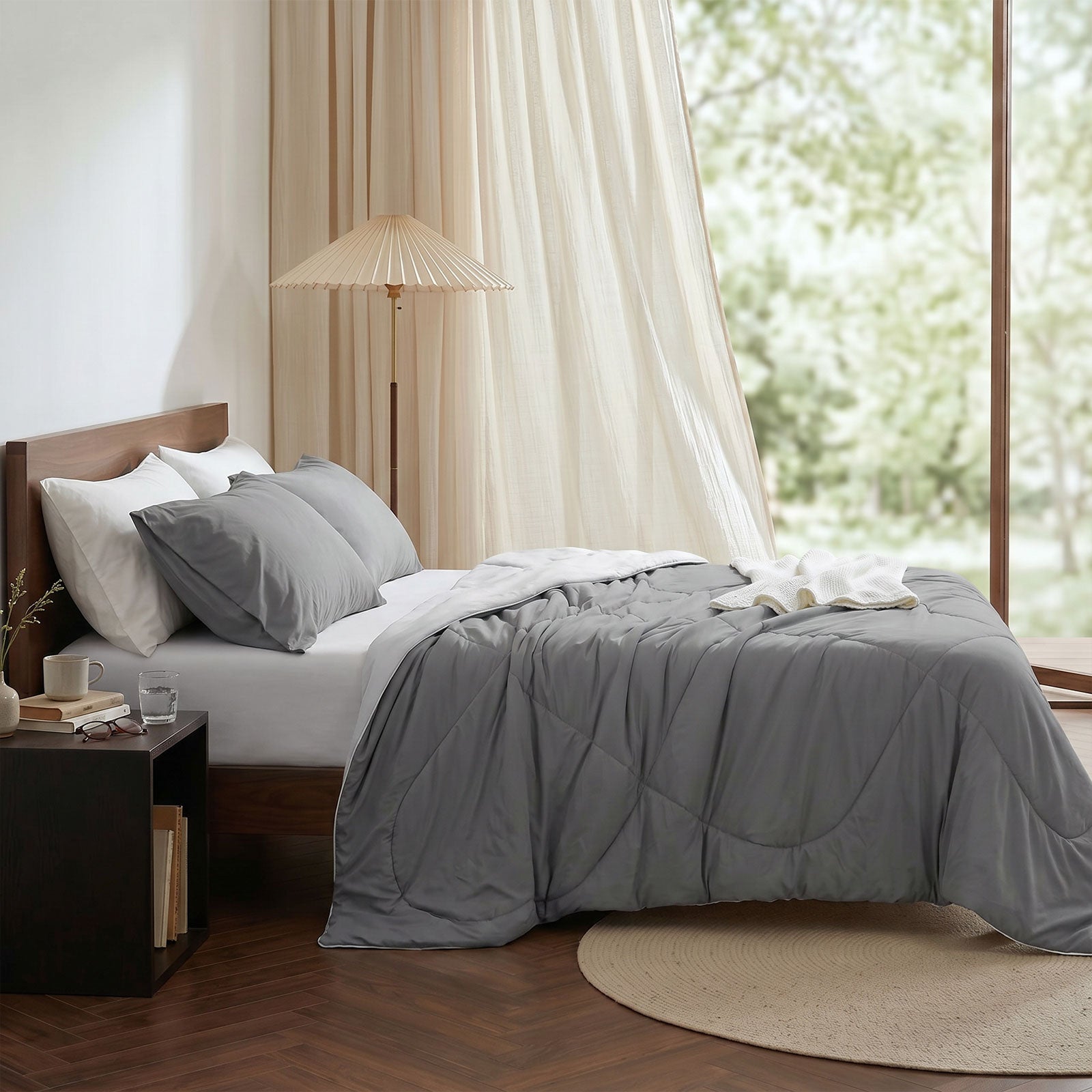 Lightweight Cooling Blanket | Breathable Fabric for Hot Sleepers